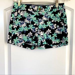Banana Republic Hampton Fit Floral Shorts (2)